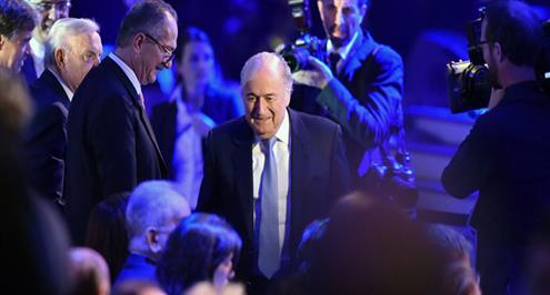 فيفا يرفض التعليق على تقارير صنداي تايمز الخاصة بمضاعفة رواتب أعضاء لجنته التنفيذية